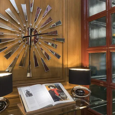 Lautrec Opera Hotel 3*