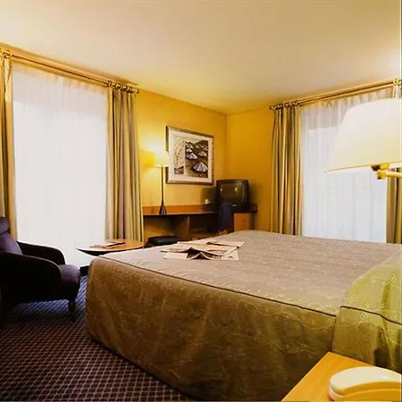 Hotel Lautrec Opera Parigi