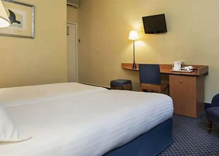 Hotel Lautrec Opera 3*