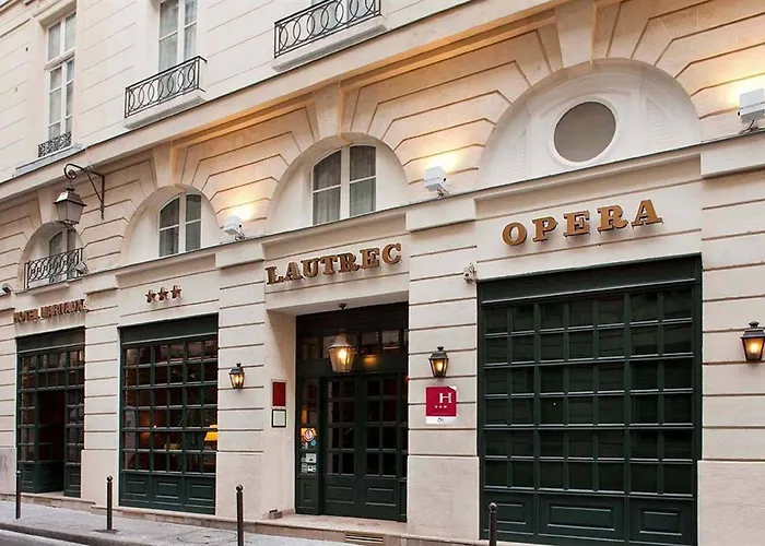 Lautrec Opera ホテル