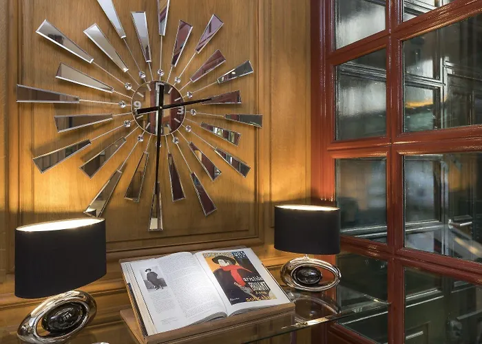 Lautrec Opera ホテル 3*