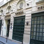 Lautrec Opera Hotel
